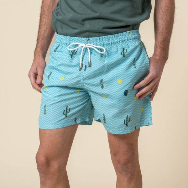 Bañador de hombre azul con estampado de cactus para verano. 2
