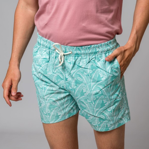 Bañador de hombre azul con estampado de hojas.