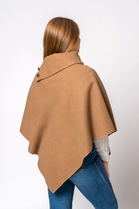 CAMEL MOUFLON CAPE