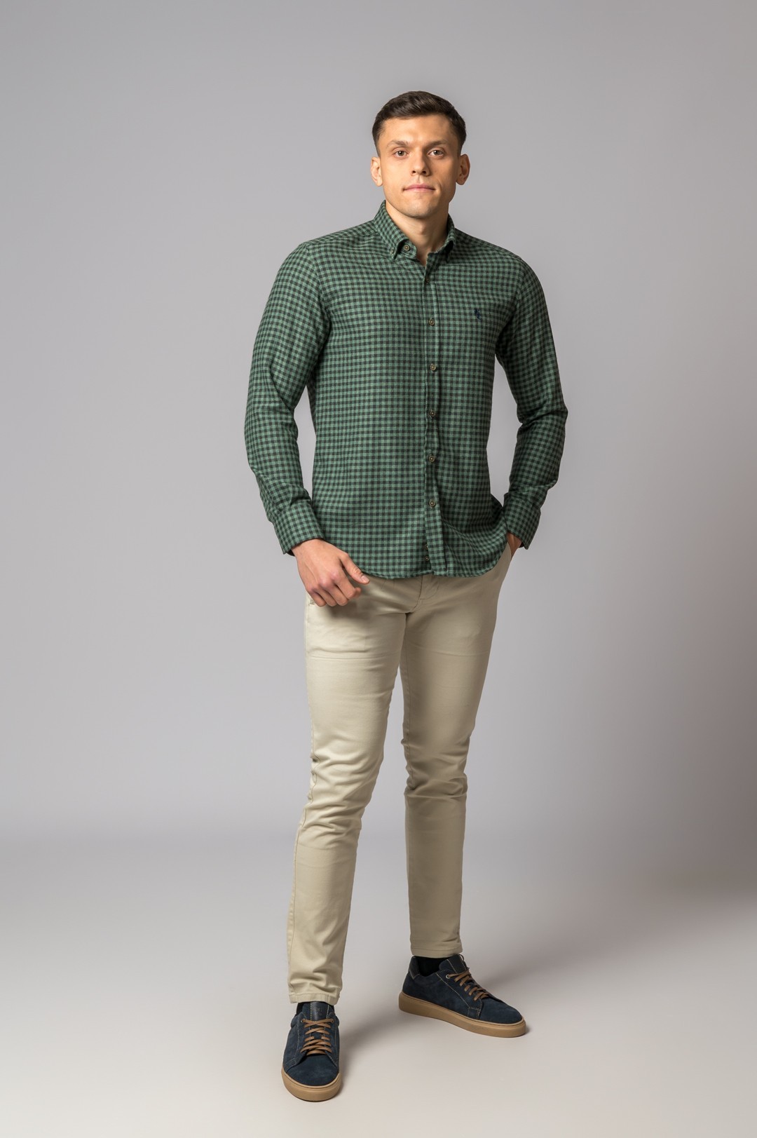 GREEN AND BLACK PLAID SHIRT