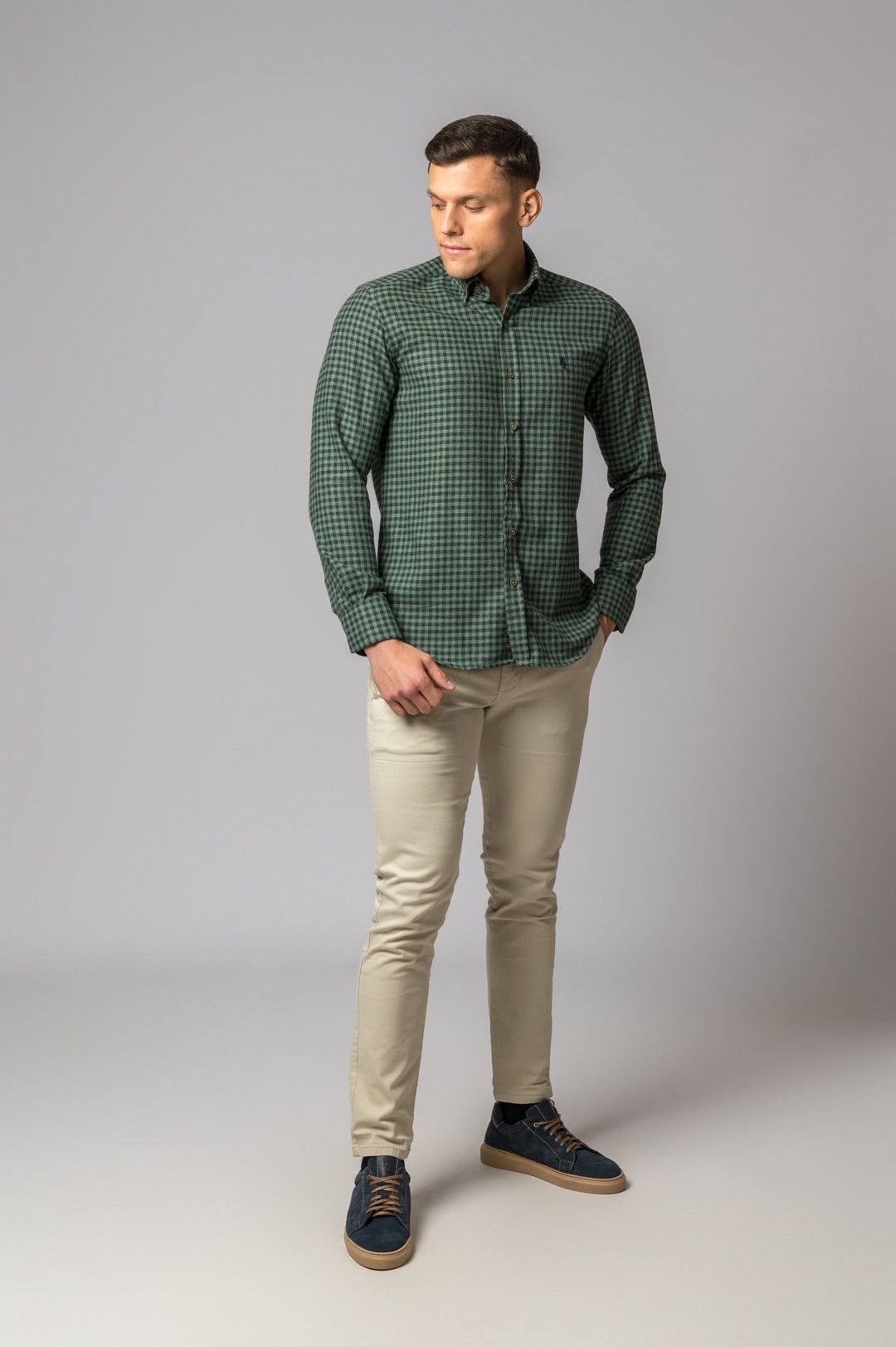GREEN AND BLACK PLAID SHIRT