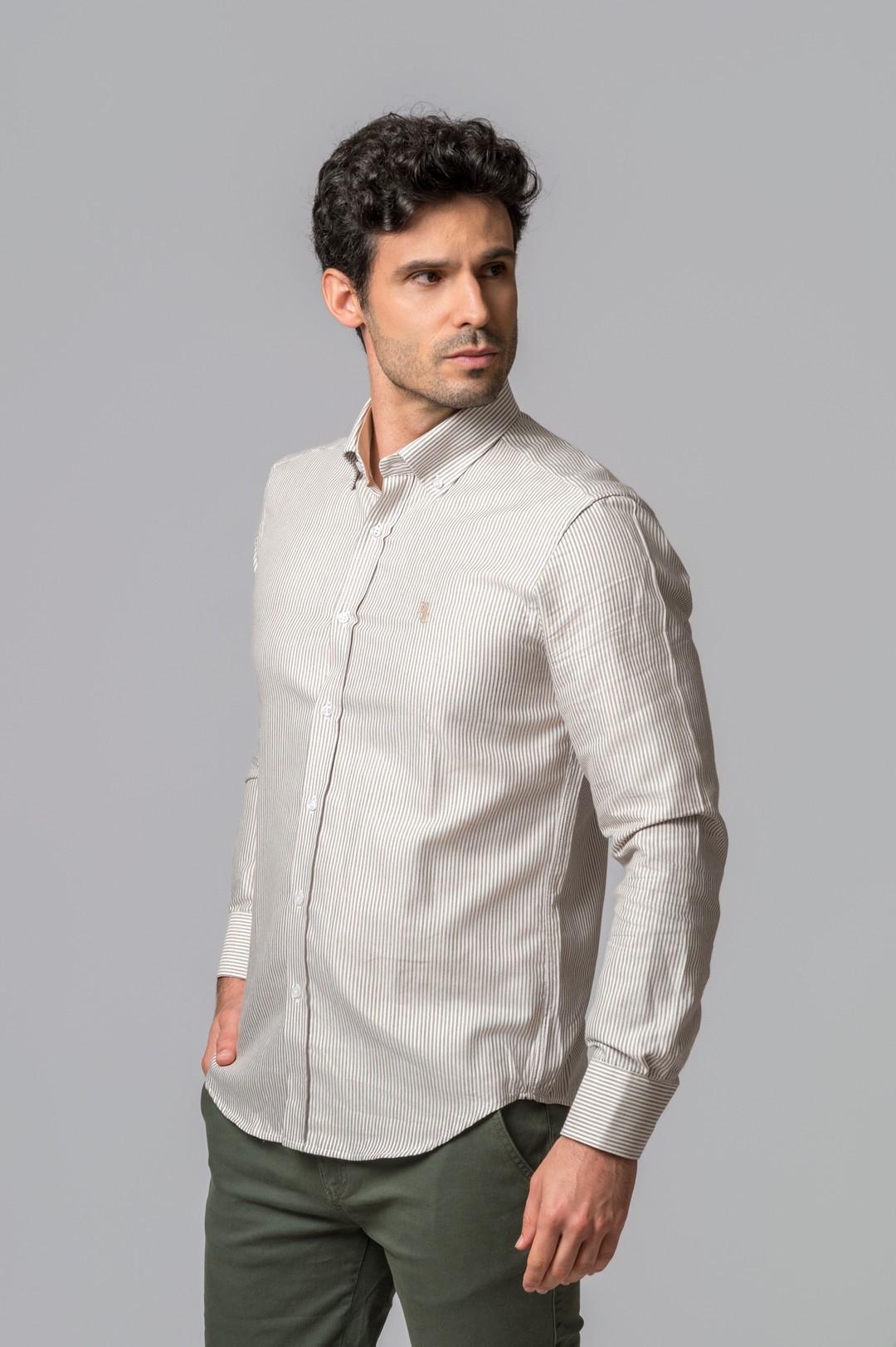 CAMISA RAYAS OXFORD MARRÓN