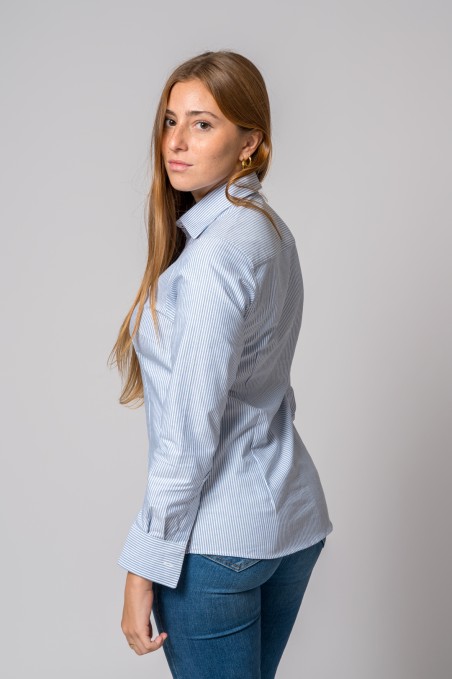 LIGHT BLUE OXFORD SHIRT