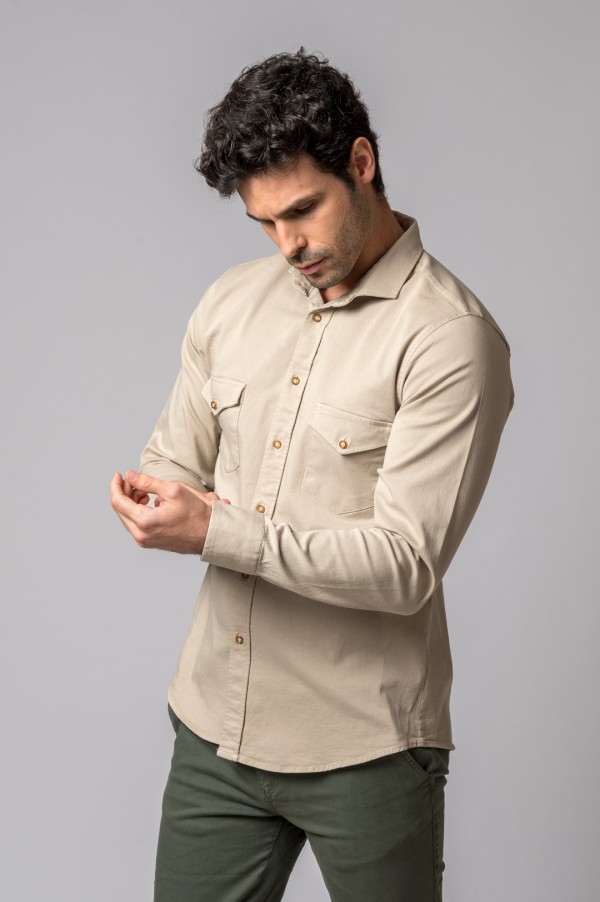 SOBRECAMISA BOLSILLOS CREAM 2