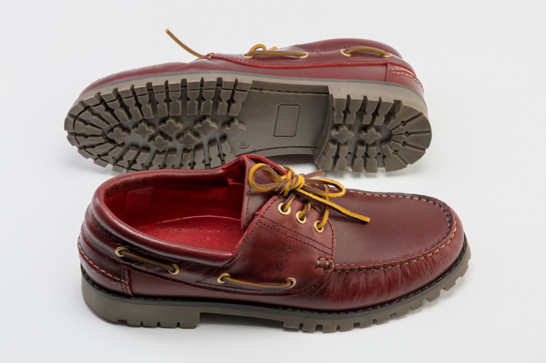 ZAPATO NÁUTICO PIEL GRANATE