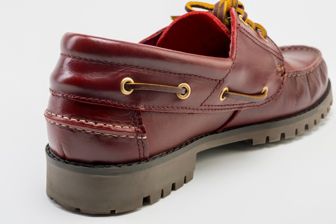 ZAPATO NÁUTICO PIEL GRANATE