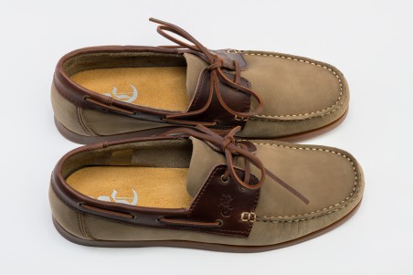ZAPATO NÁUTICO PIEL VERDE KAKI