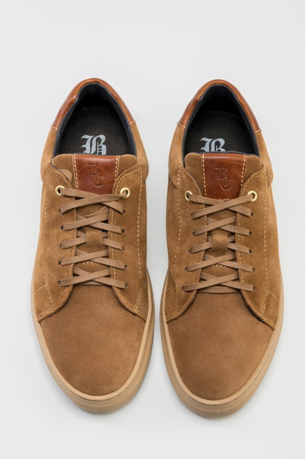Calzado para hombre de piel en color camel 2