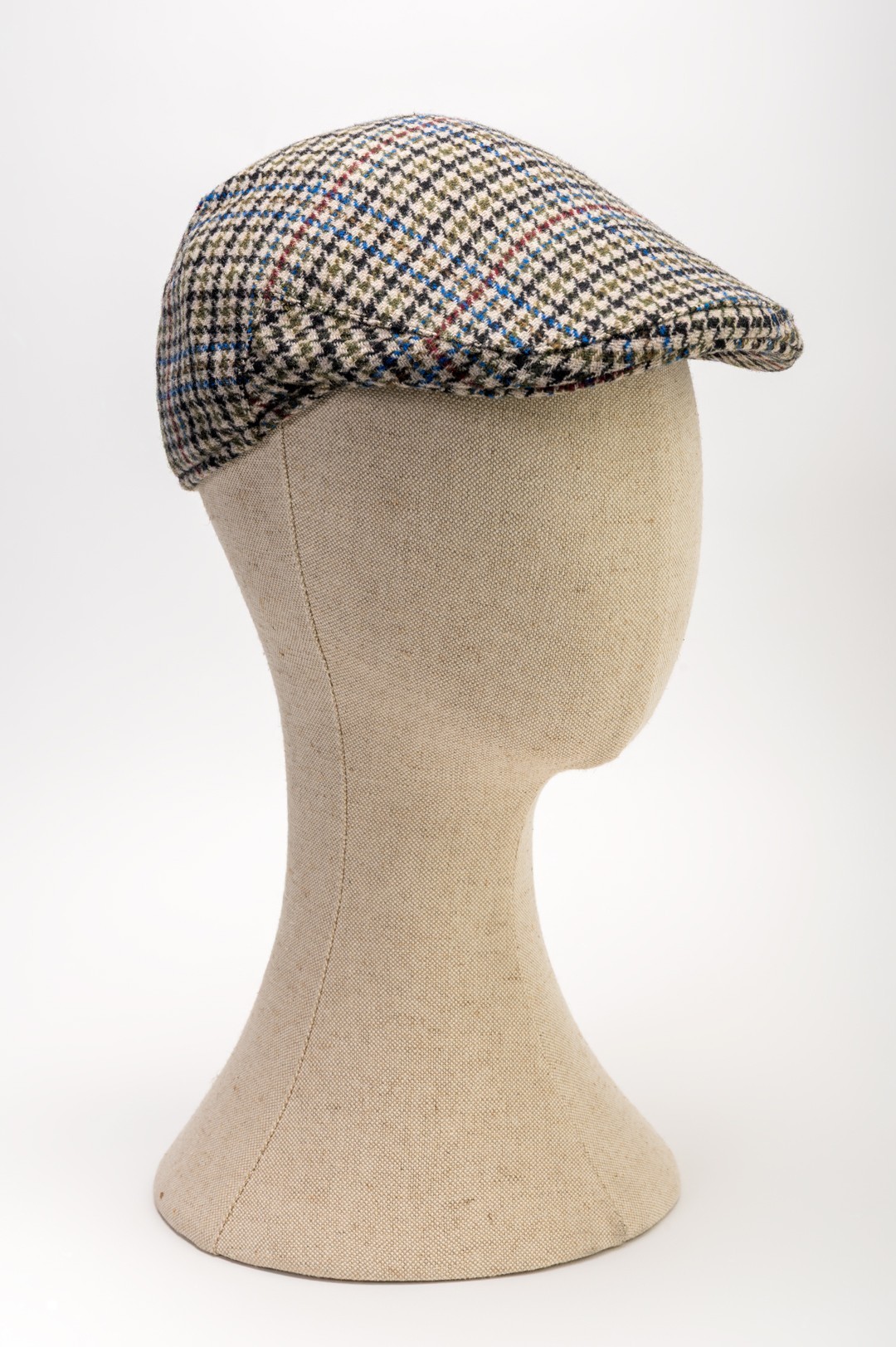 GORRA TWEED CUADROS