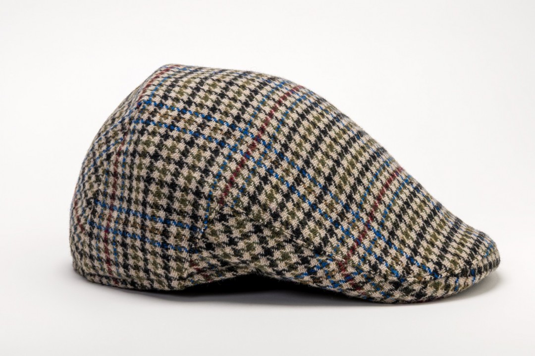 GORRA TWEED CUADROS