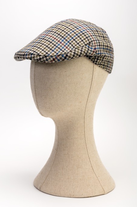GORRA TWEED CUADROS