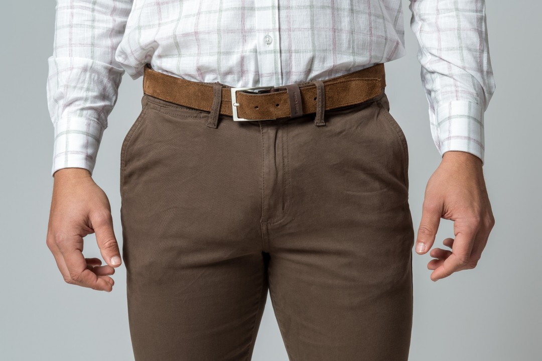 PANTALON CHINO CLASSIC MOCA