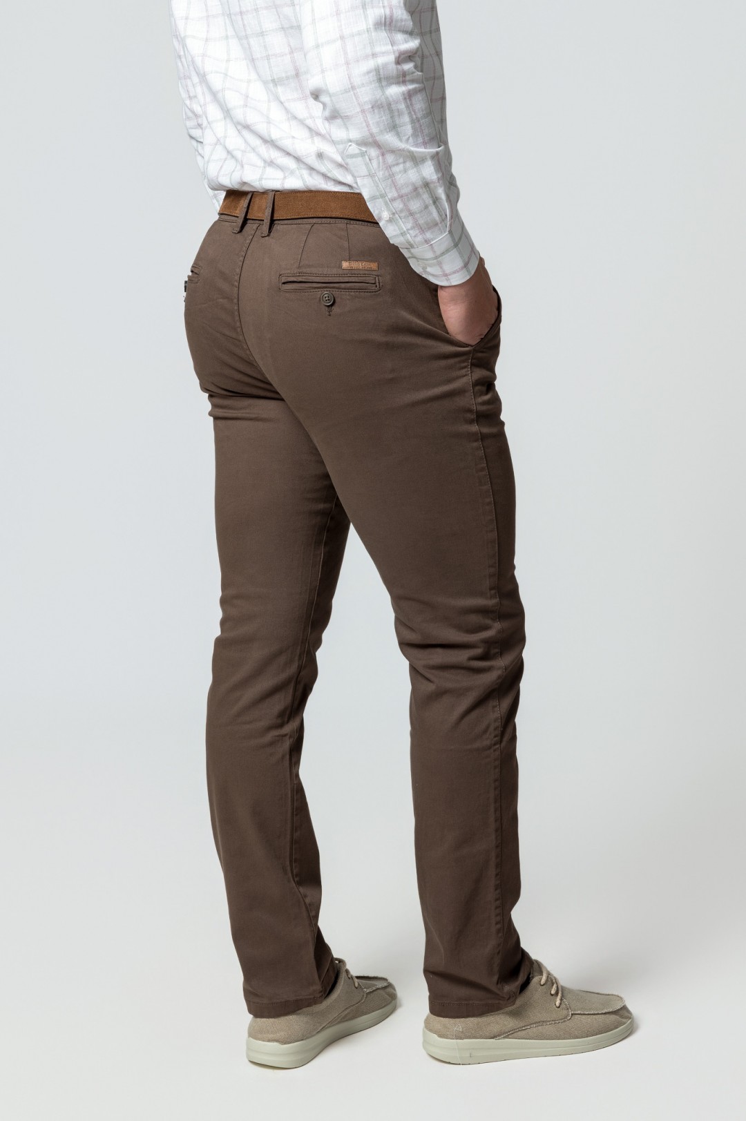 CLASSIC MOCHA CHINO TROUSERS