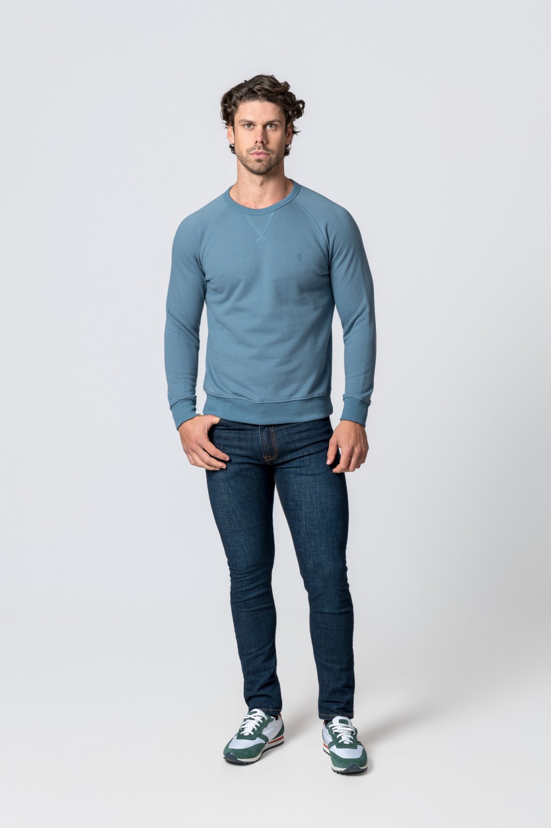 CAMISOLA BORDADA BC AZUL PETRÓLEO