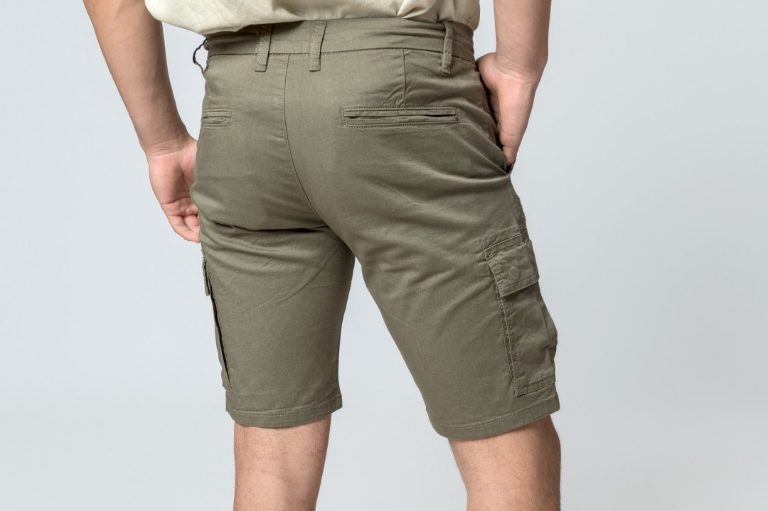 BERMUDA CARGO VERDE