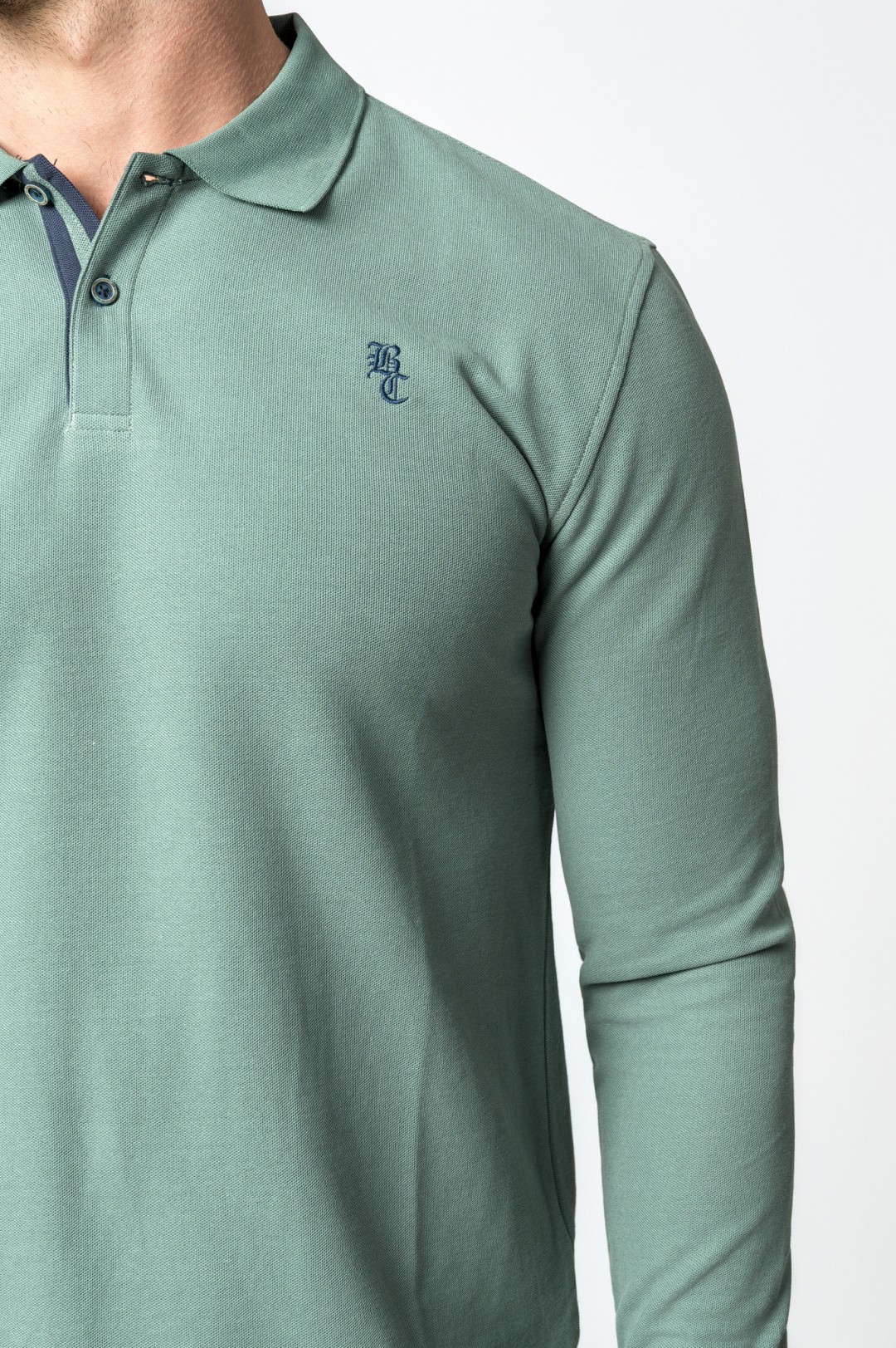 POLO MANGA LARGA OLIVE