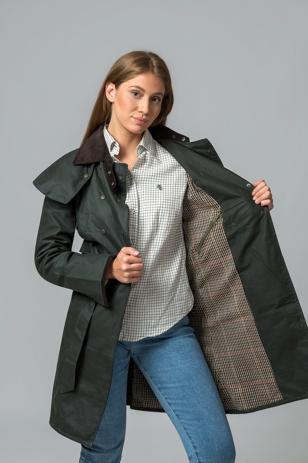 CAPA DE MUJER ENCERADA VERDE