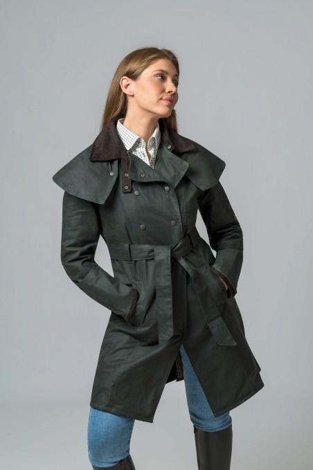 CAPA DE MUJER ENCERADA VERDE