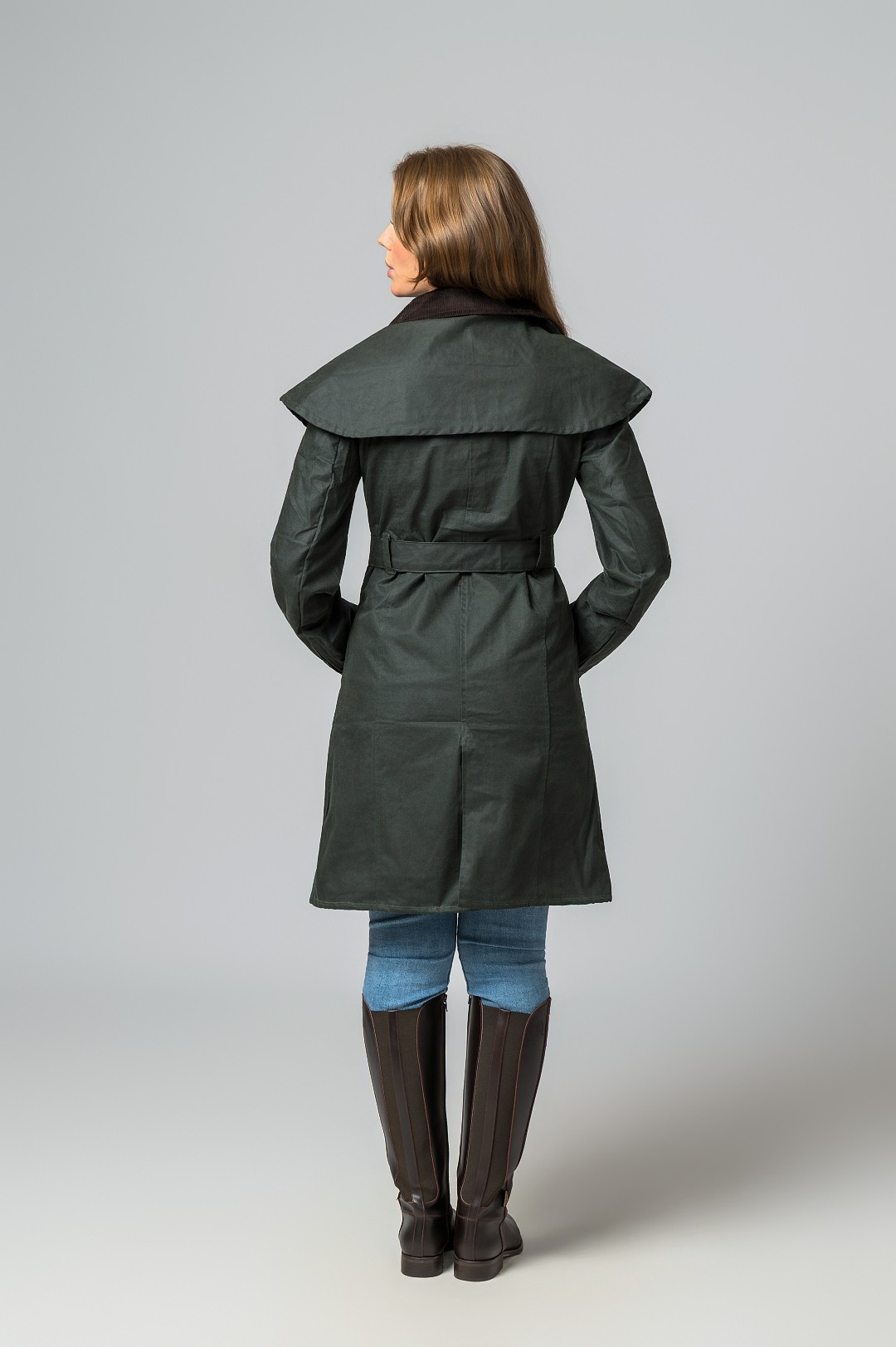 CAPA DE MUJER ENCERADA VERDE
