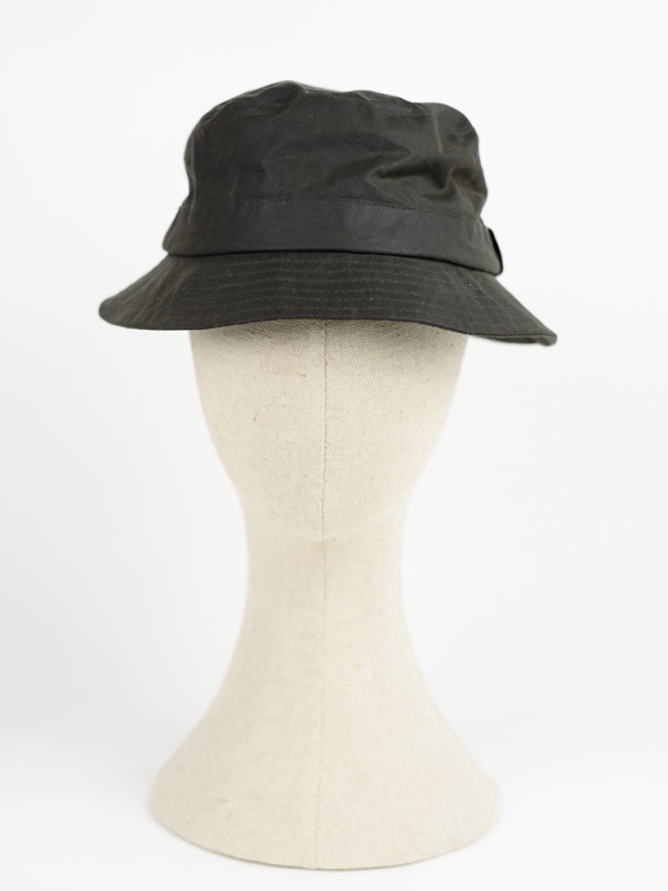 Sombrero modelo Bush Hat en tono verde. 2