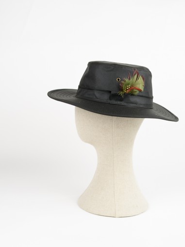 SOMBRERO MODELO BRITISH EN ALGODÓN ENCERADO IMPERMEABLE. COLOR VERDE