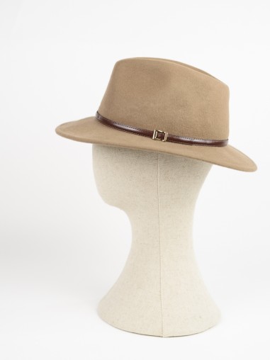 SOMBRERO DE FIELTRO BRITISH. 100% LANA. COLOR CAMEL
